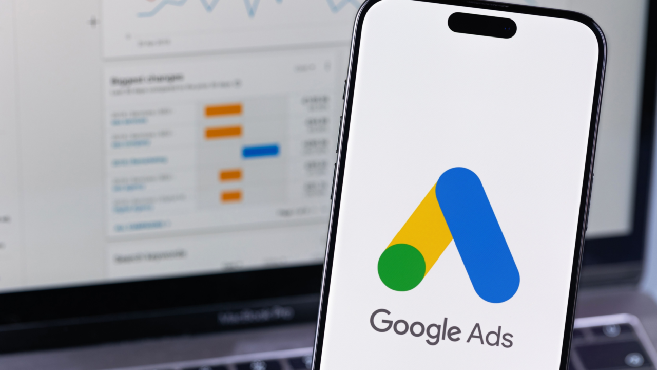 Sitelinks ahora tiene en cuenta la fuerza de los anuncios de Google Performance Max